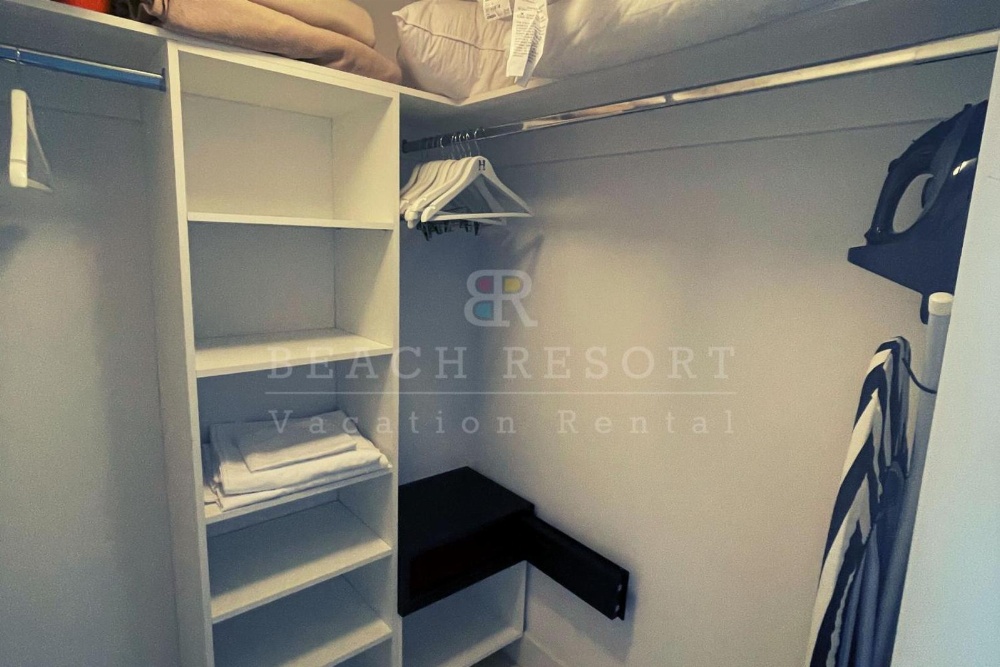 Hyde Beach Resort Rentals Image 21