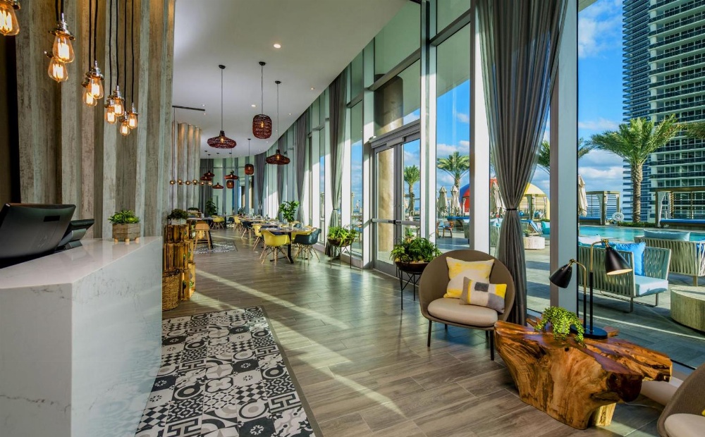 Hyde Beach Resort Rentals Image 28